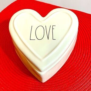 Rae Dunn ceramic heart shaped dish with lid NWT